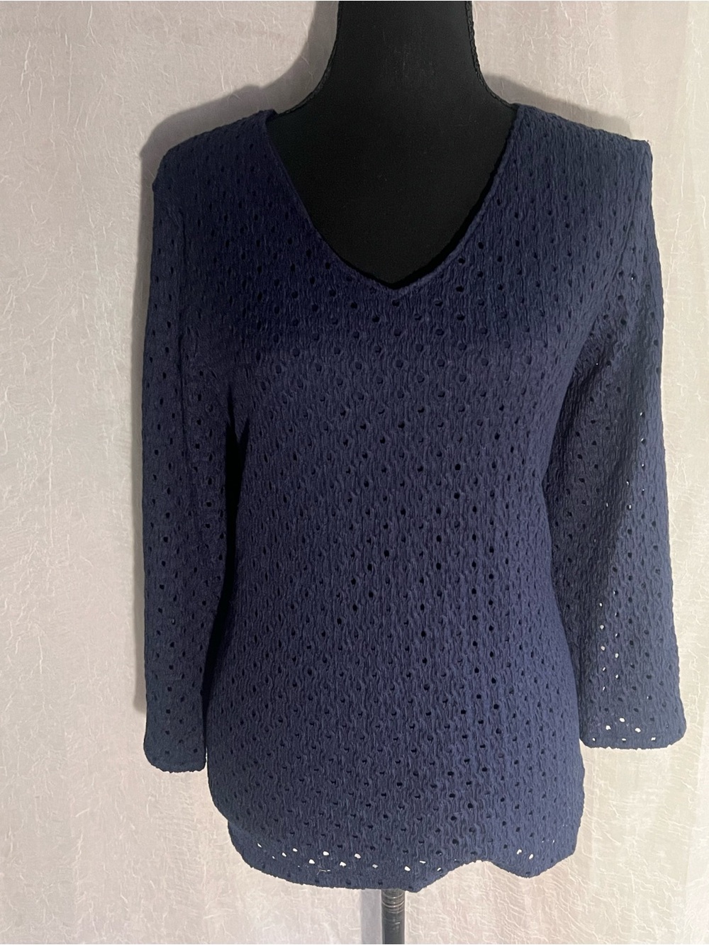 Chicos Navy V-Neck Eyelet top